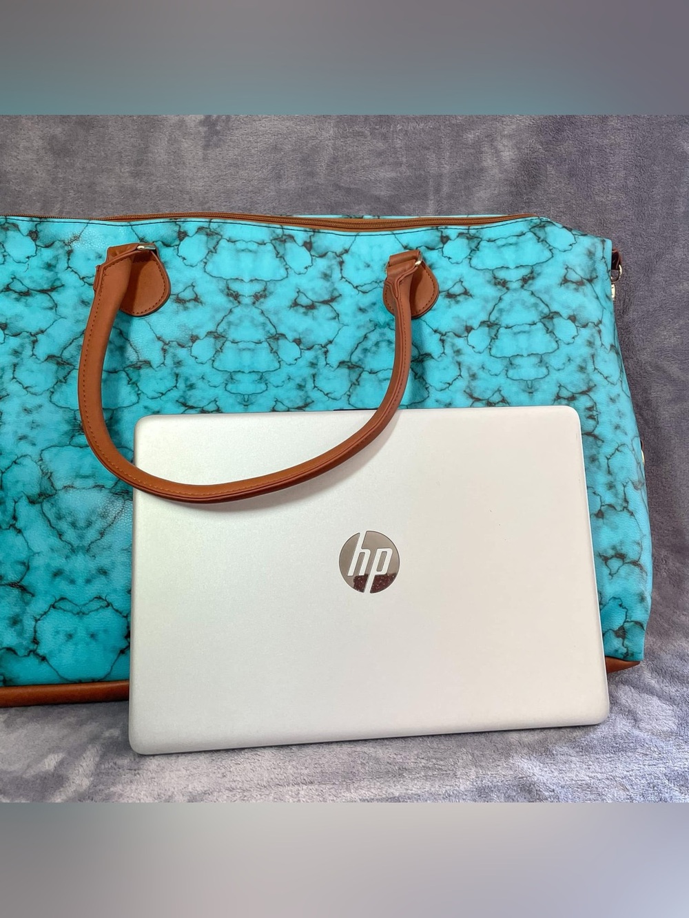 ⭐️NWT⭐️ Weekender - Turquoise Marble Pattern Bag - Southwestern - Picture 5 of 12